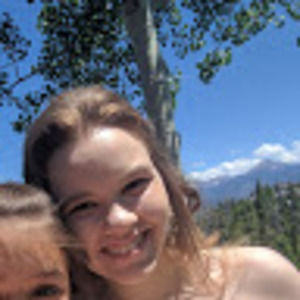 Meet your Posher, Avery